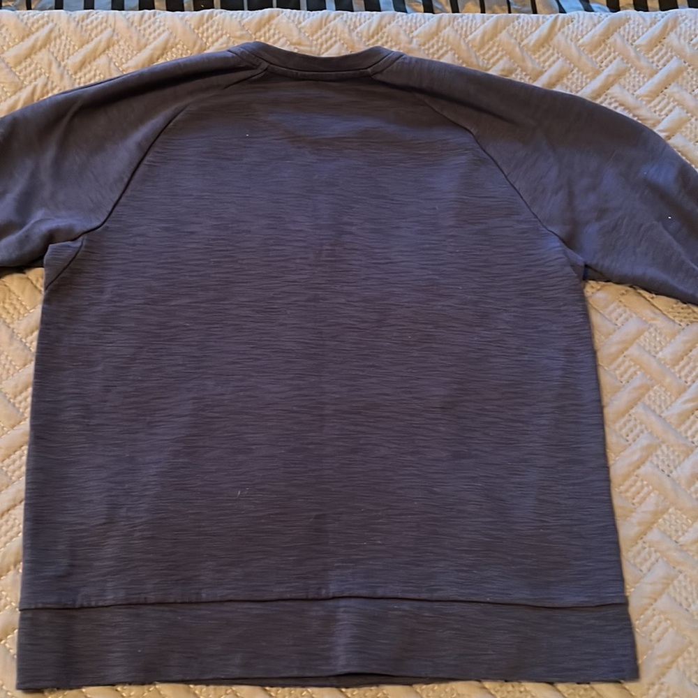 Nike Pullover - Picture 3 of 4